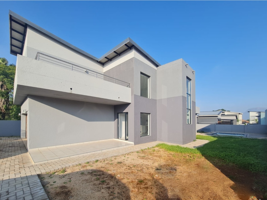 To Let 4 Bedroom Property for Rent in Melodie North West